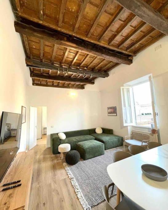 Aphrodite Apartment Piazza Venezia Rzym Zewnętrze zdjęcie